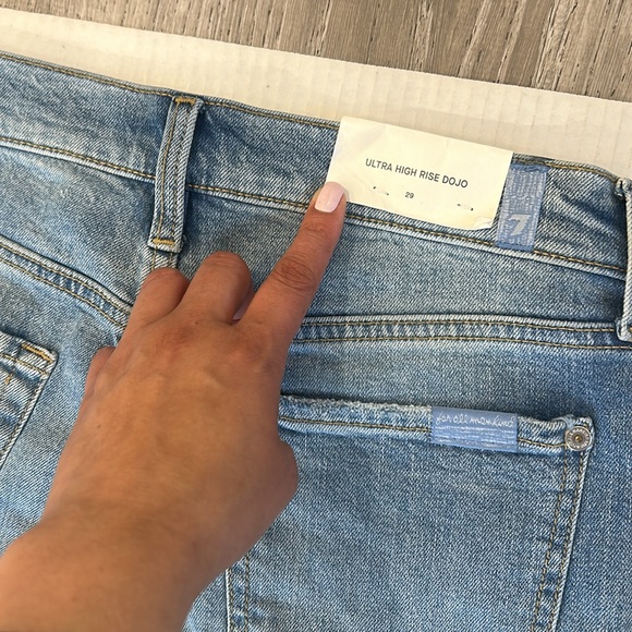 NWT 7 For All Mankind Women's Dojo Wide Leg Jeans In Blue Size 29 - Picture 13 of 16